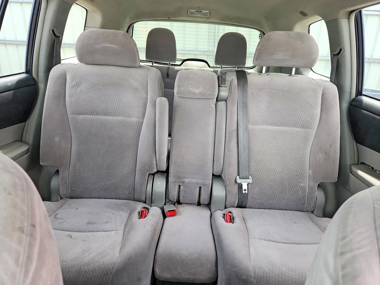 Toyota Highlander Base