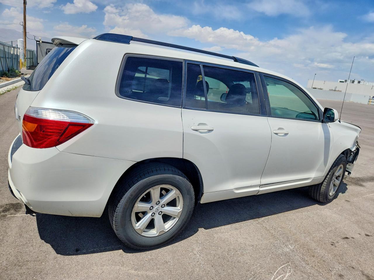 Toyota Highlander Base