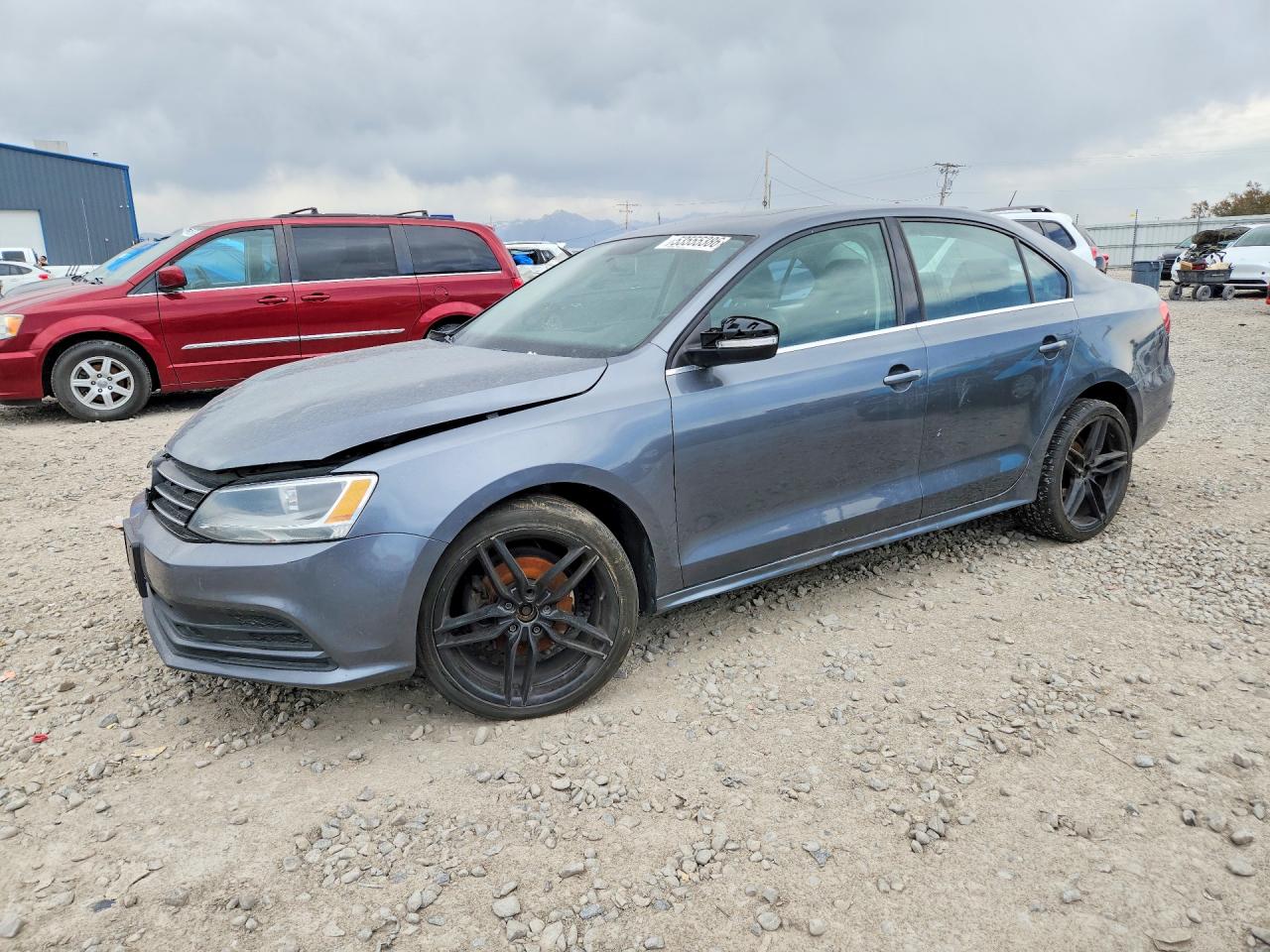 Salvage Volkswagen Jetta Image
