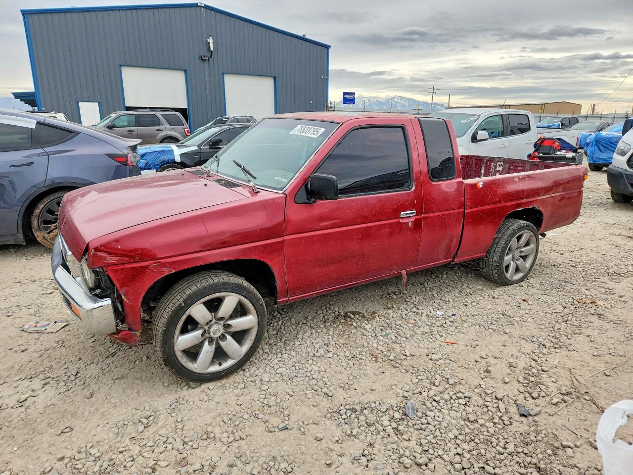 Salvage Nissan Navara Image