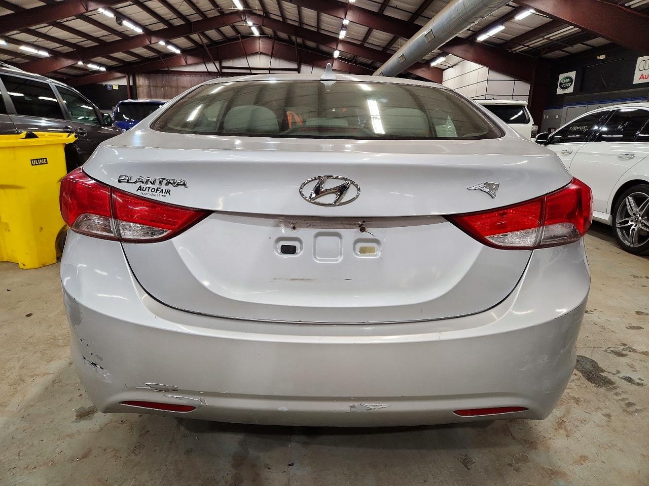 Hyundai ELANTRA Gls