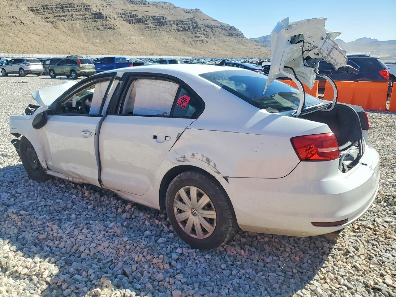 Volkswagen Jetta Base