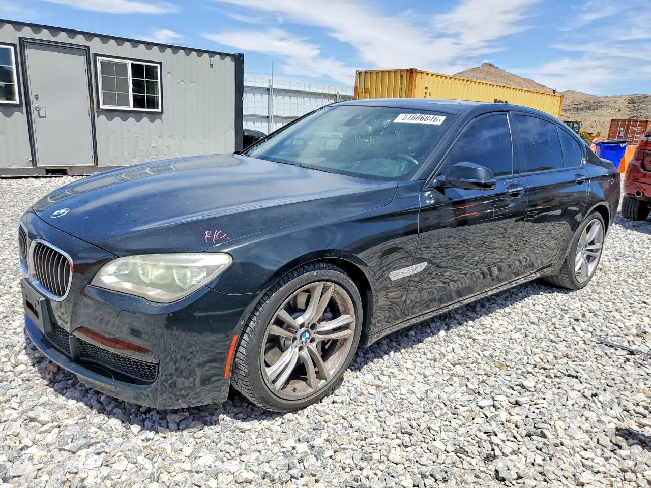 Salvage BMW 7 Series Image