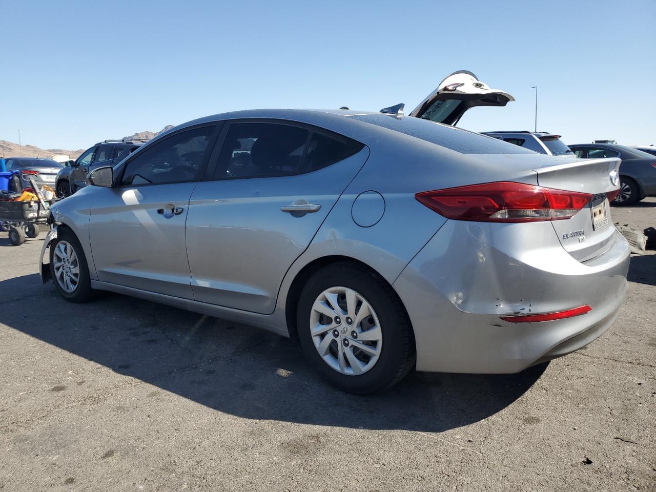 Hyundai ELANTRA Se