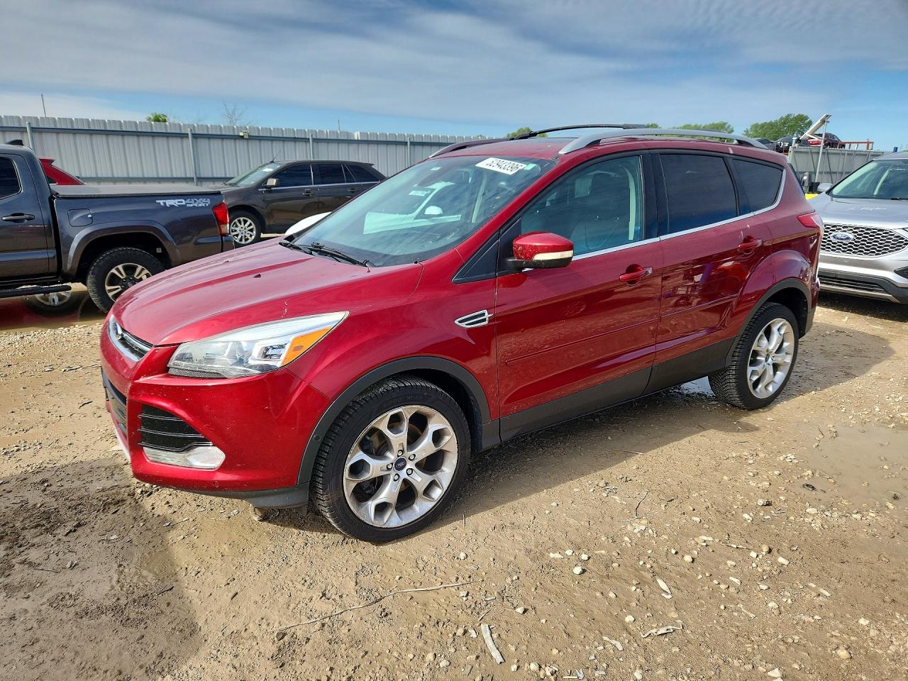 Salvage Ford Escape Image