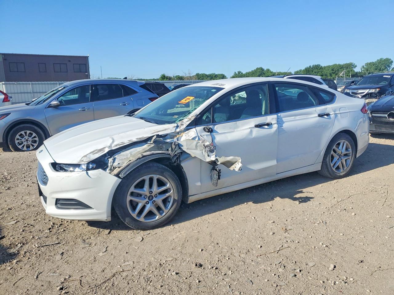 Salvage Ford Fusion Image