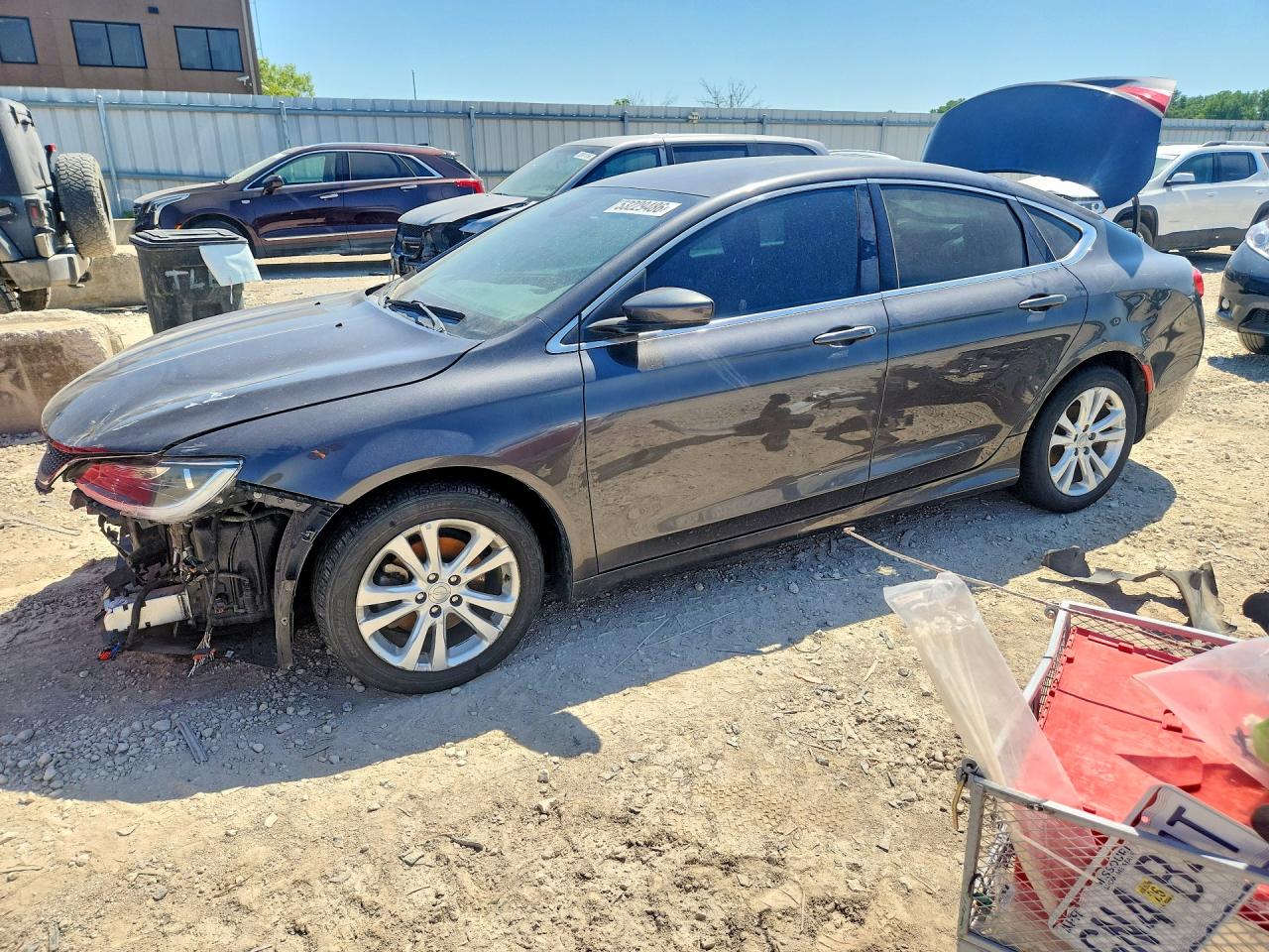 Salvage Chrysler 200 Image