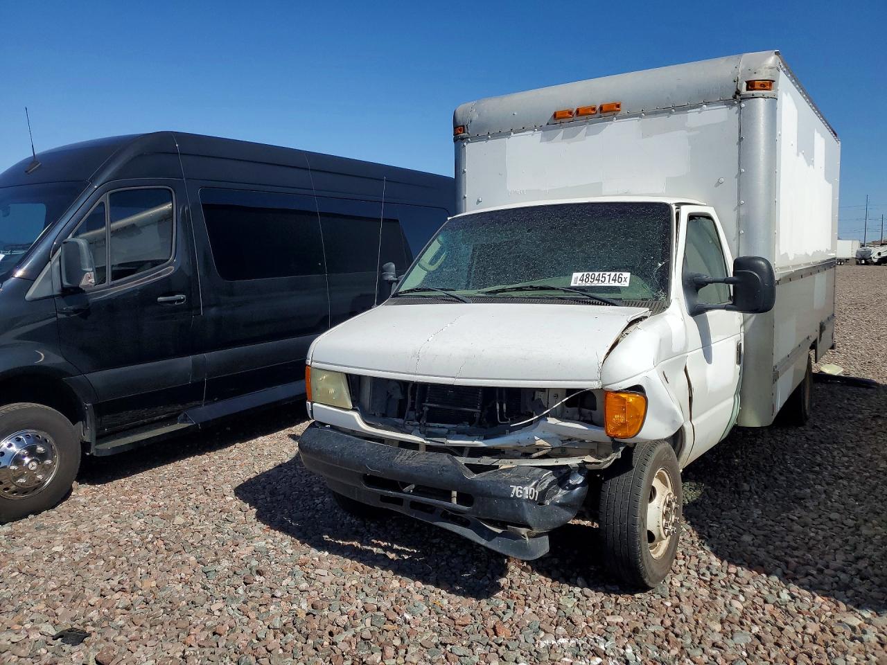 Salvage Ford Econoline Image