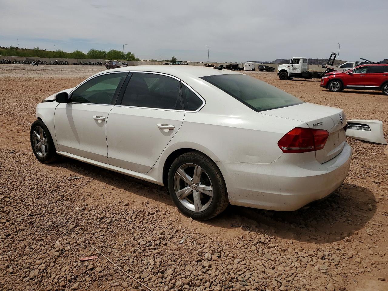 Volkswagen Passat S