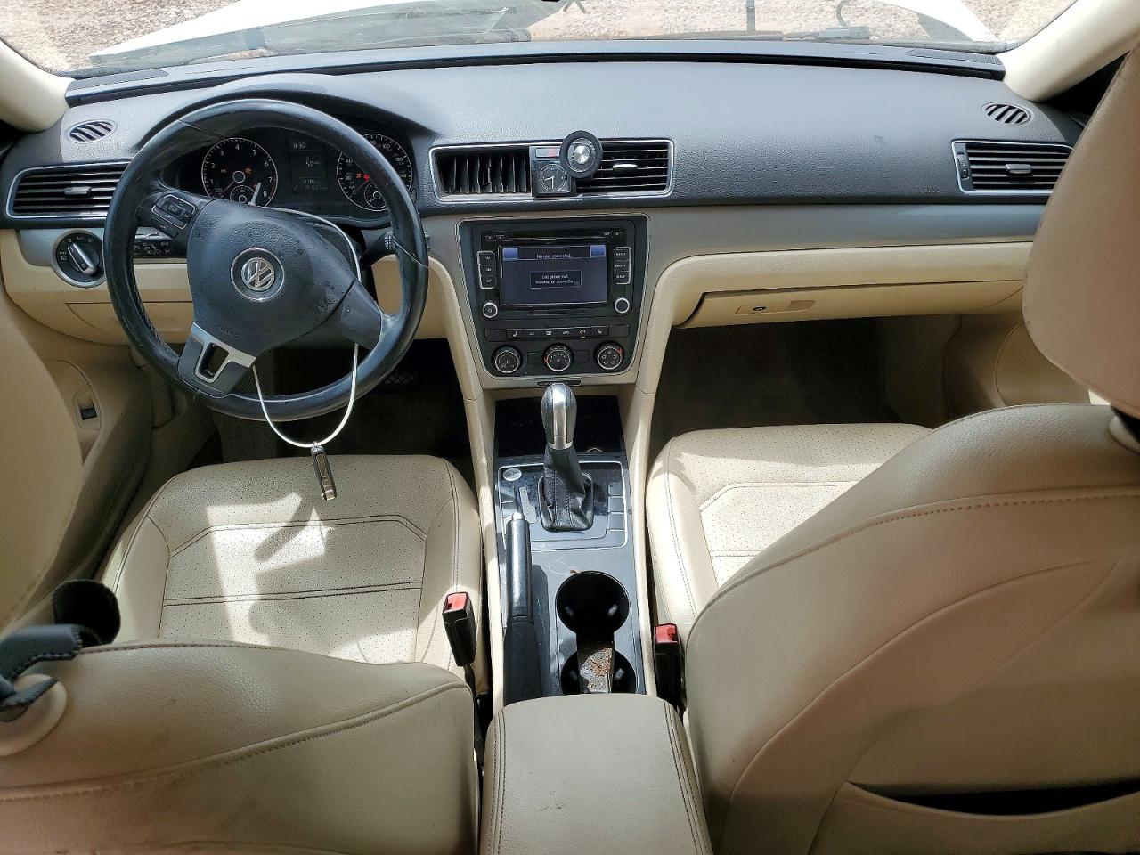 Volkswagen Passat S