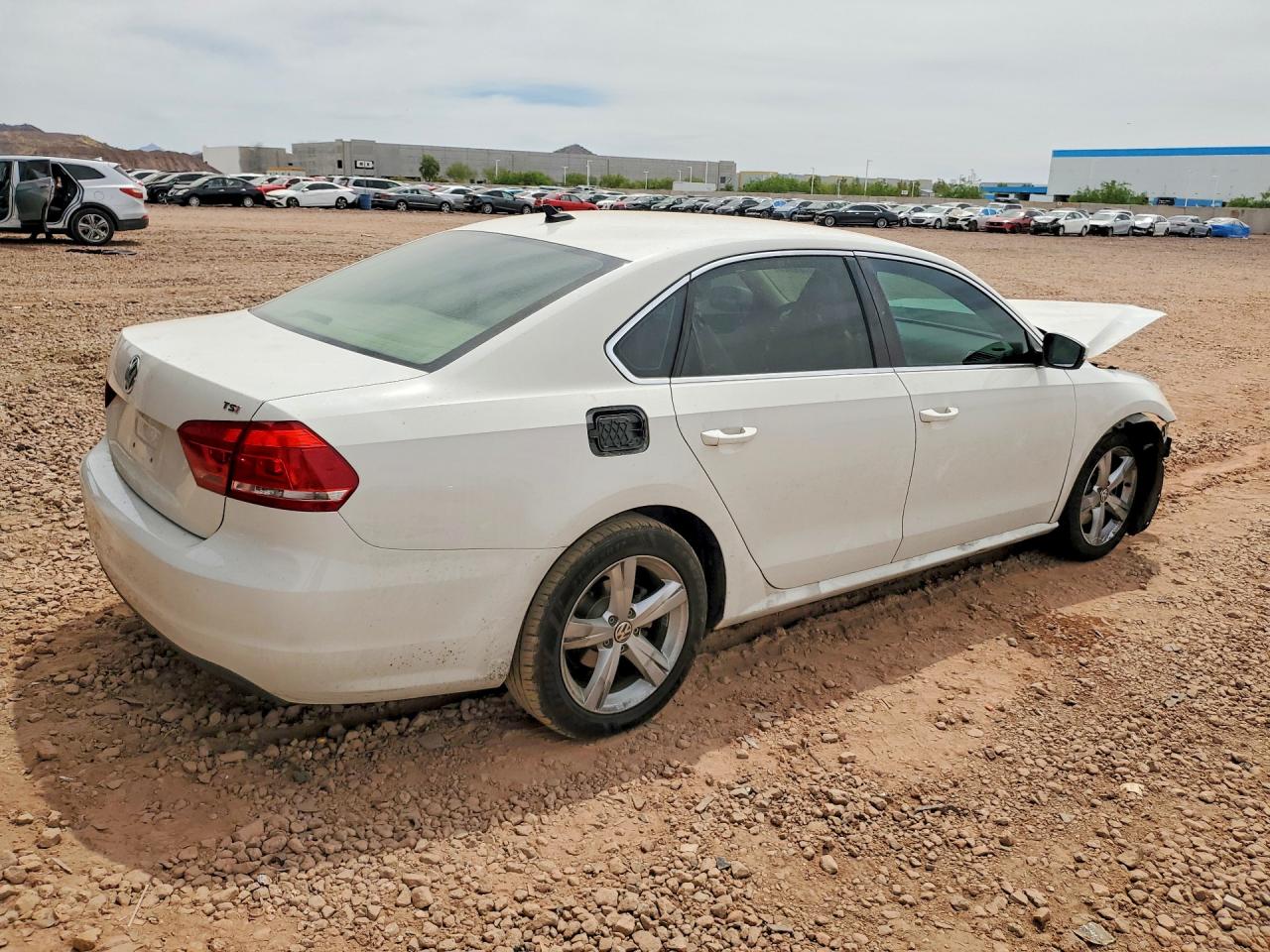 Volkswagen Passat S