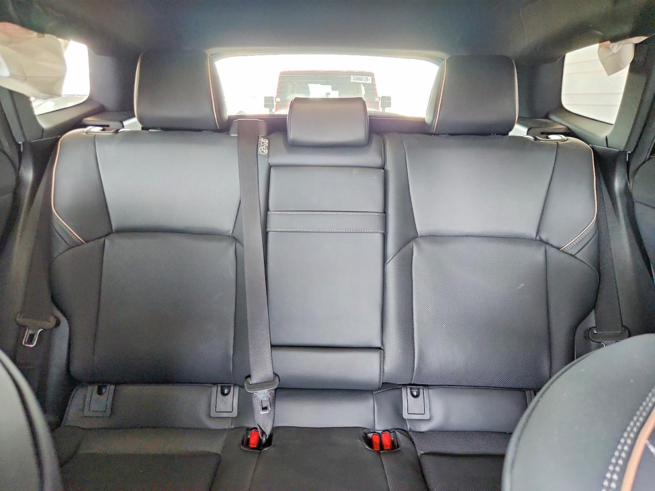 Toyota Crown Signia Xle