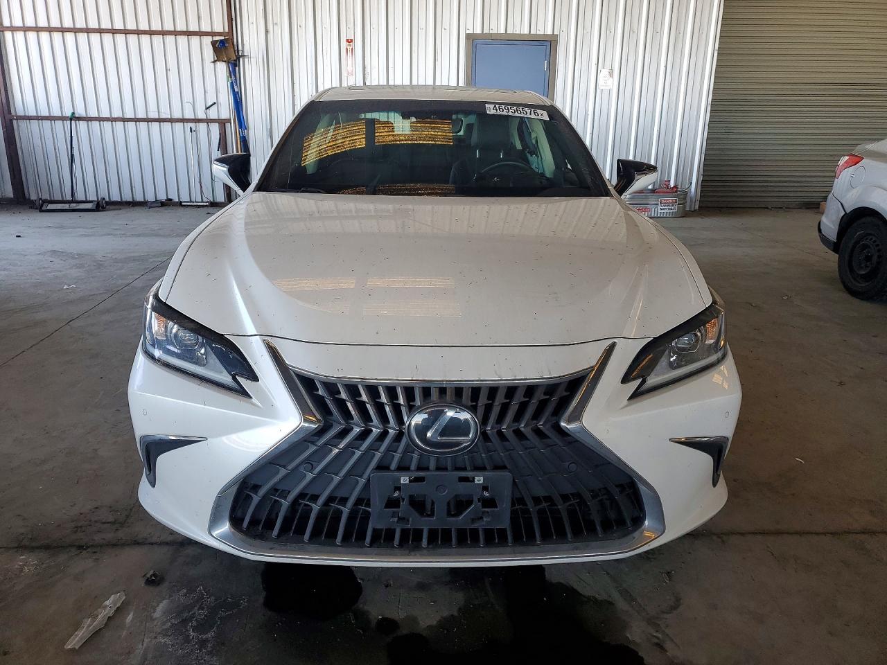 Lexus Es Base