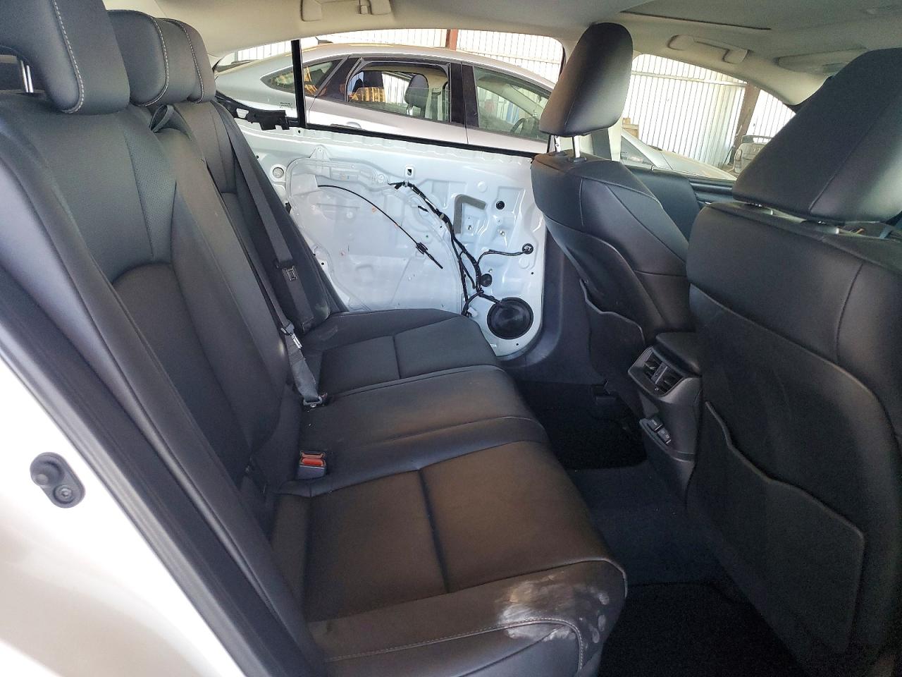 Lexus Es Base