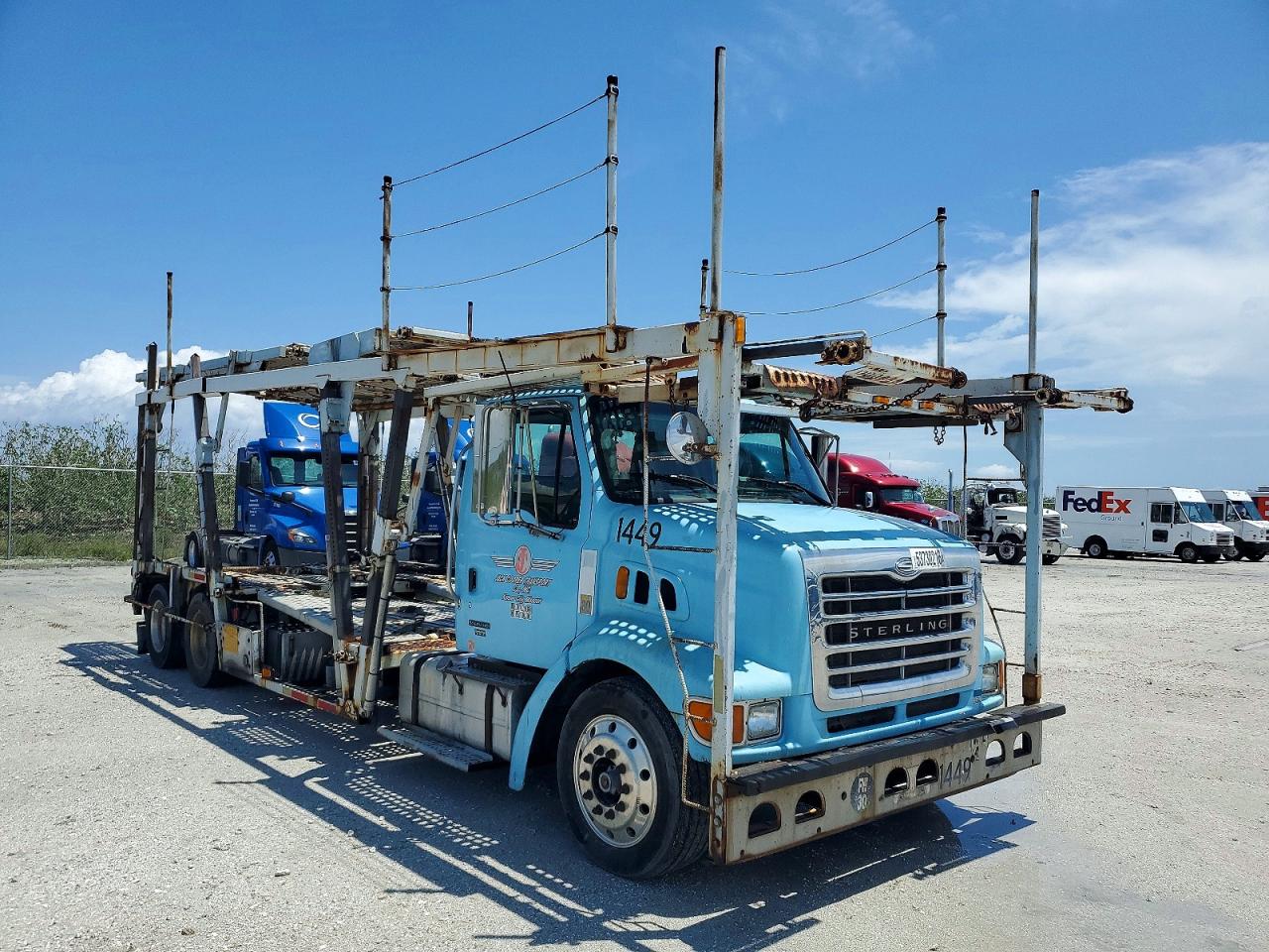 Salvage Sterling Truck Lt9500 Image