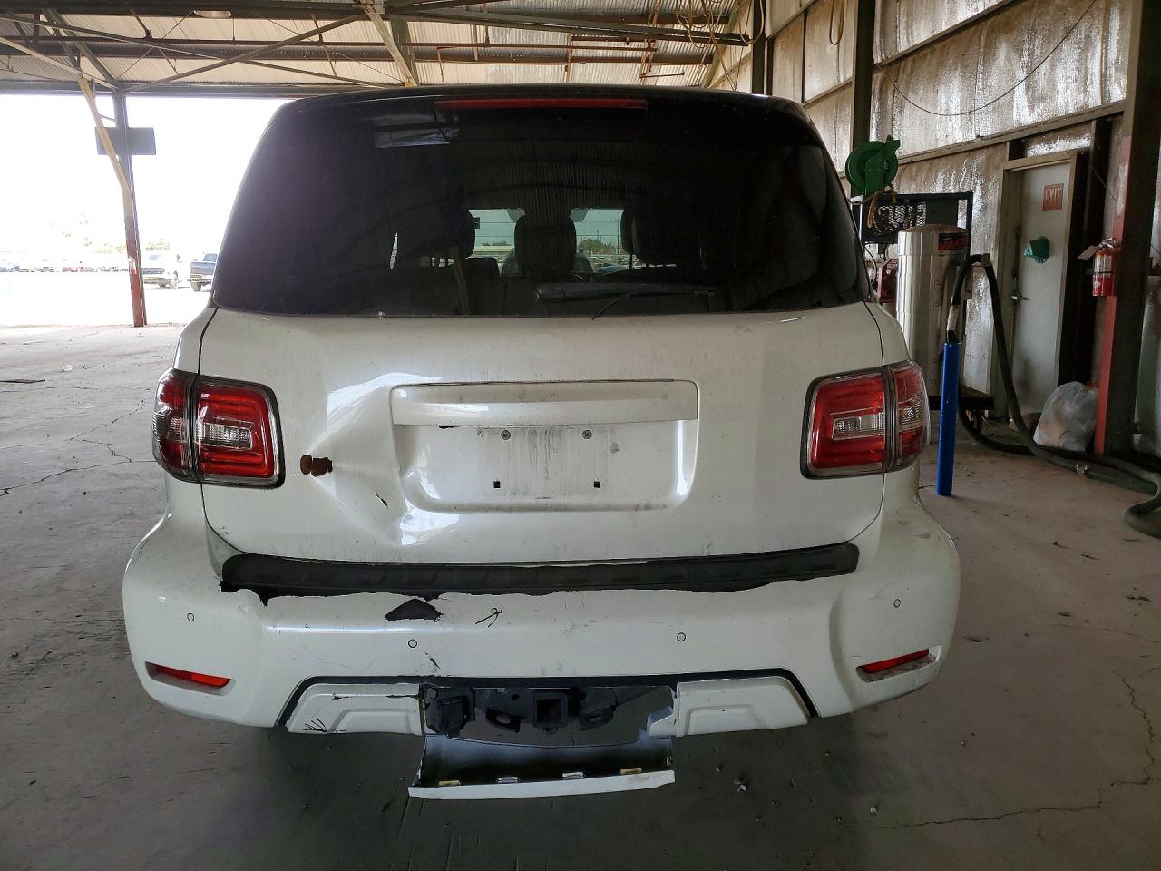 Nissan Armada Sl