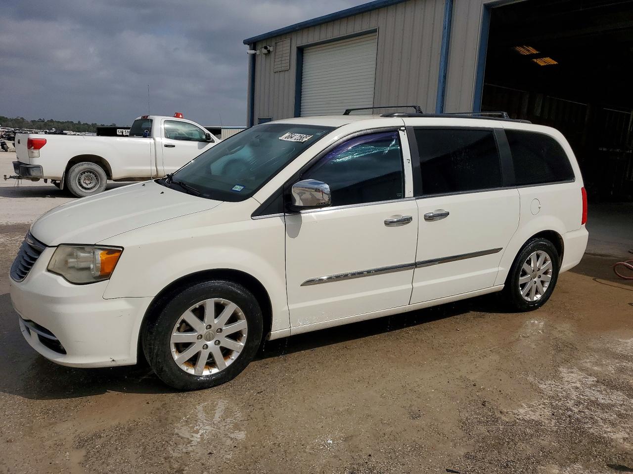 Chrysler Minivan Touring L