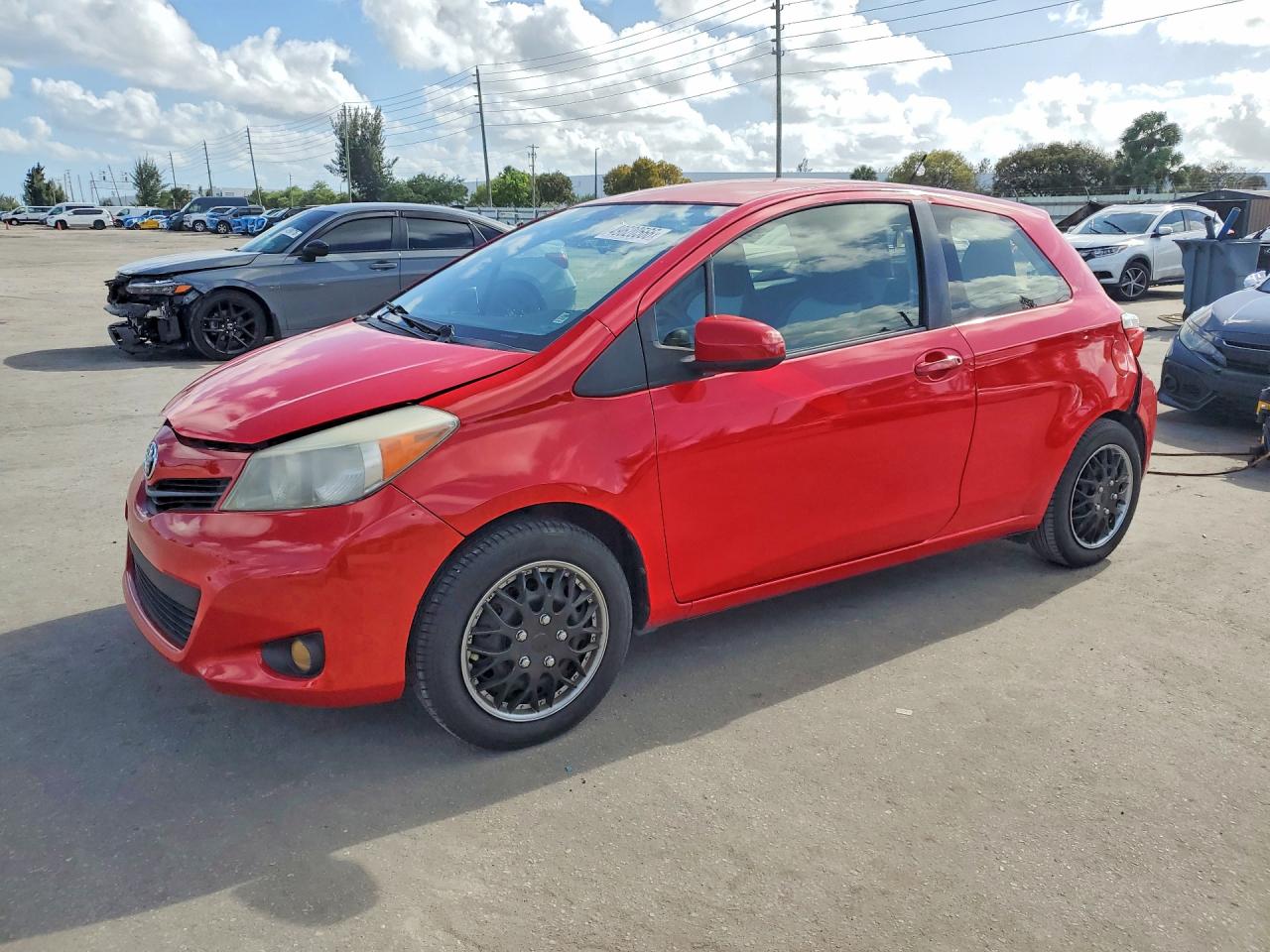 Salvage Toyota Yaris Image
