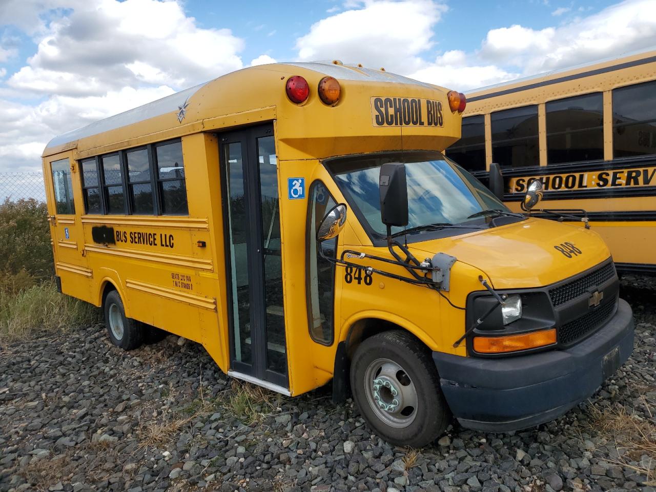 Salvage Chevrolet Express Image