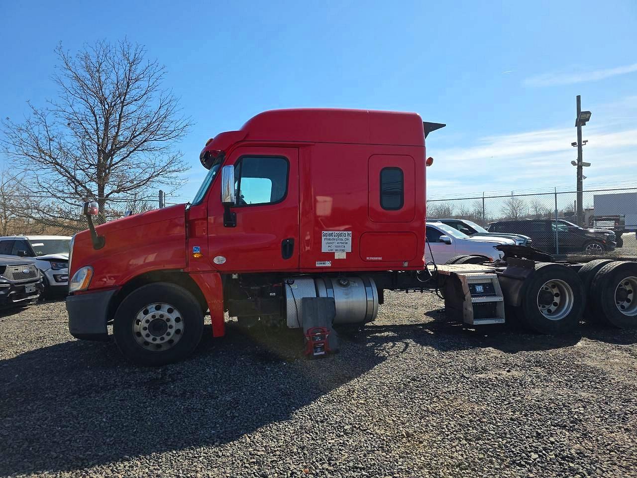 Freigliner Cascadia 125