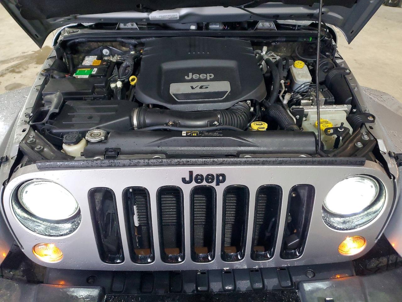 Jeep Wrangler Sahara