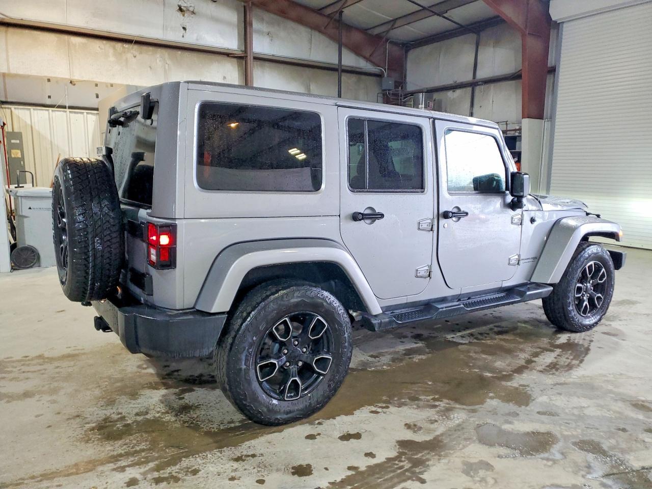 Jeep Wrangler Sahara