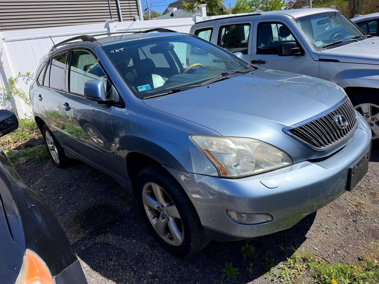 Salvage Lexus RX Image