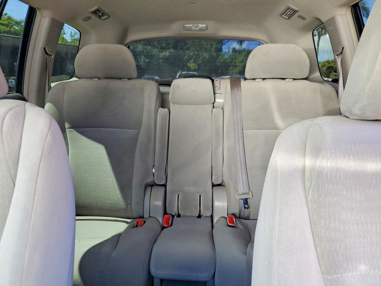 Toyota Highlander Base
