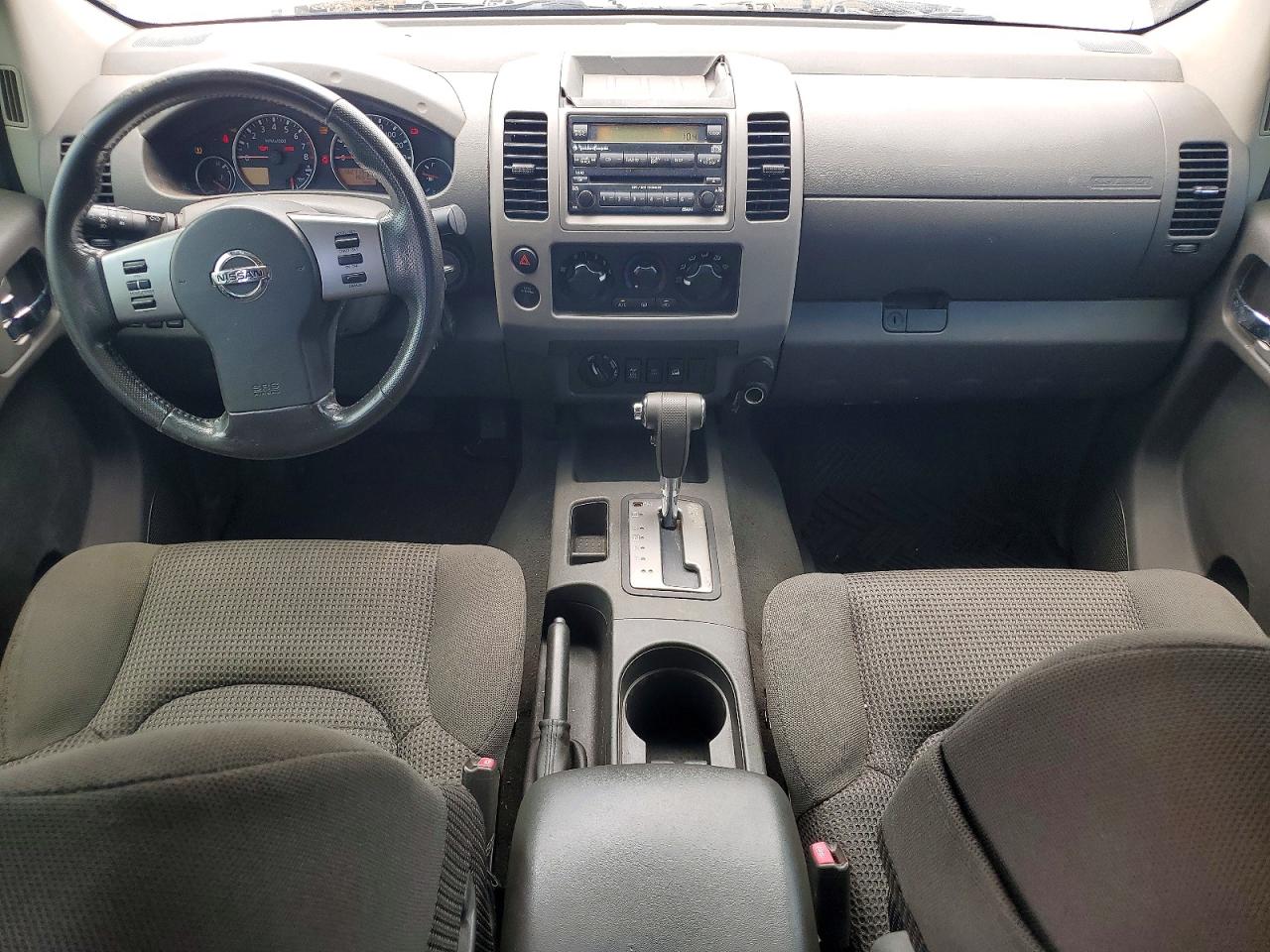 Nissan Frontier Se