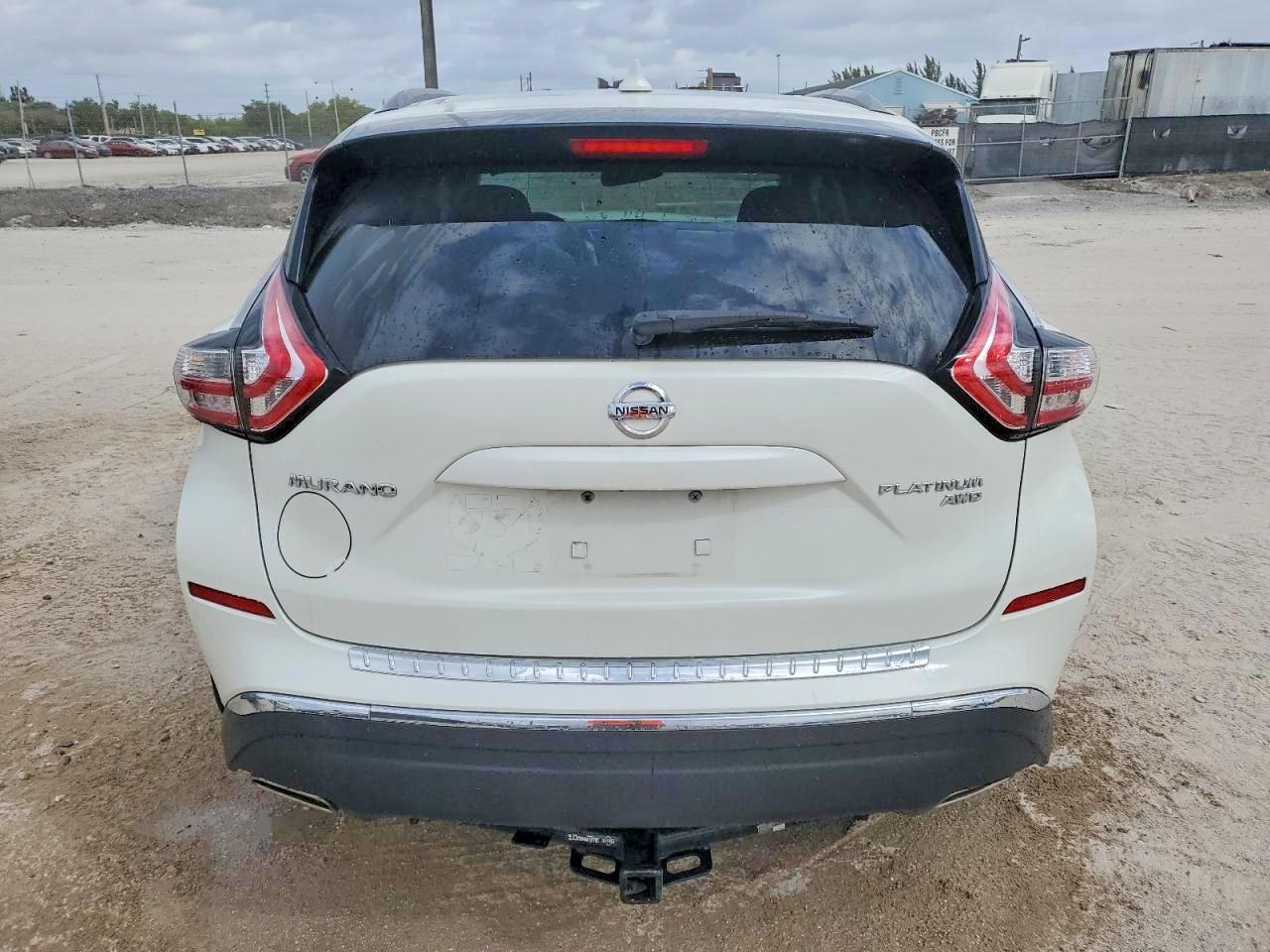 Nissan Murano S