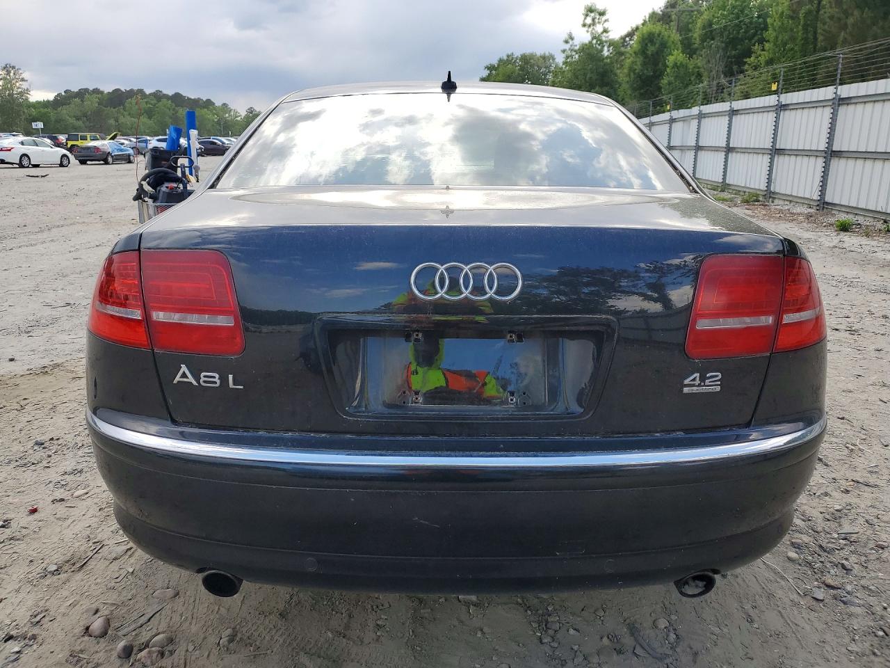 Audi A8 L Quattro