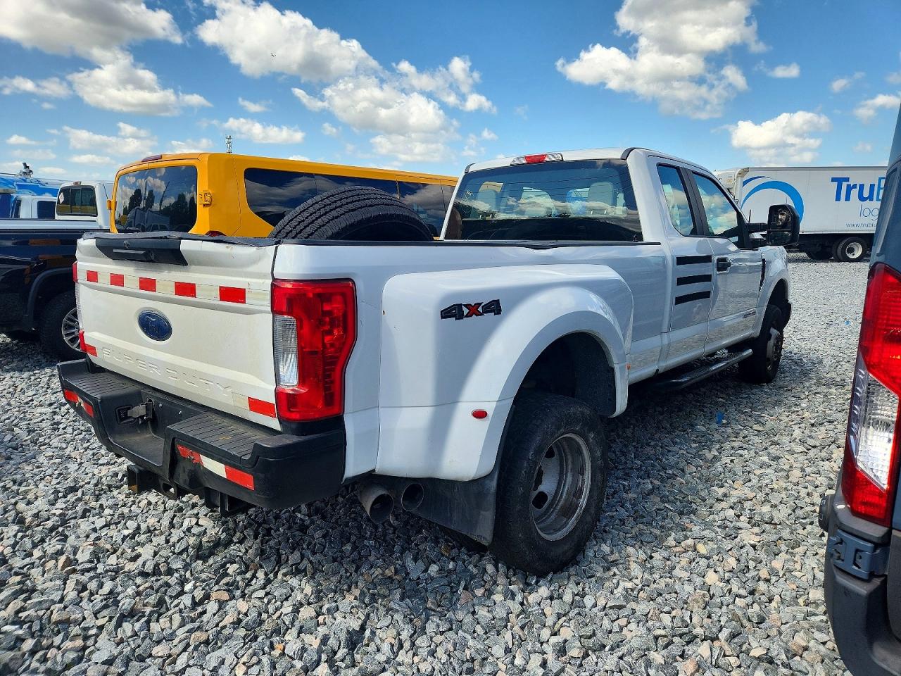 Ford F-350 Super Duty