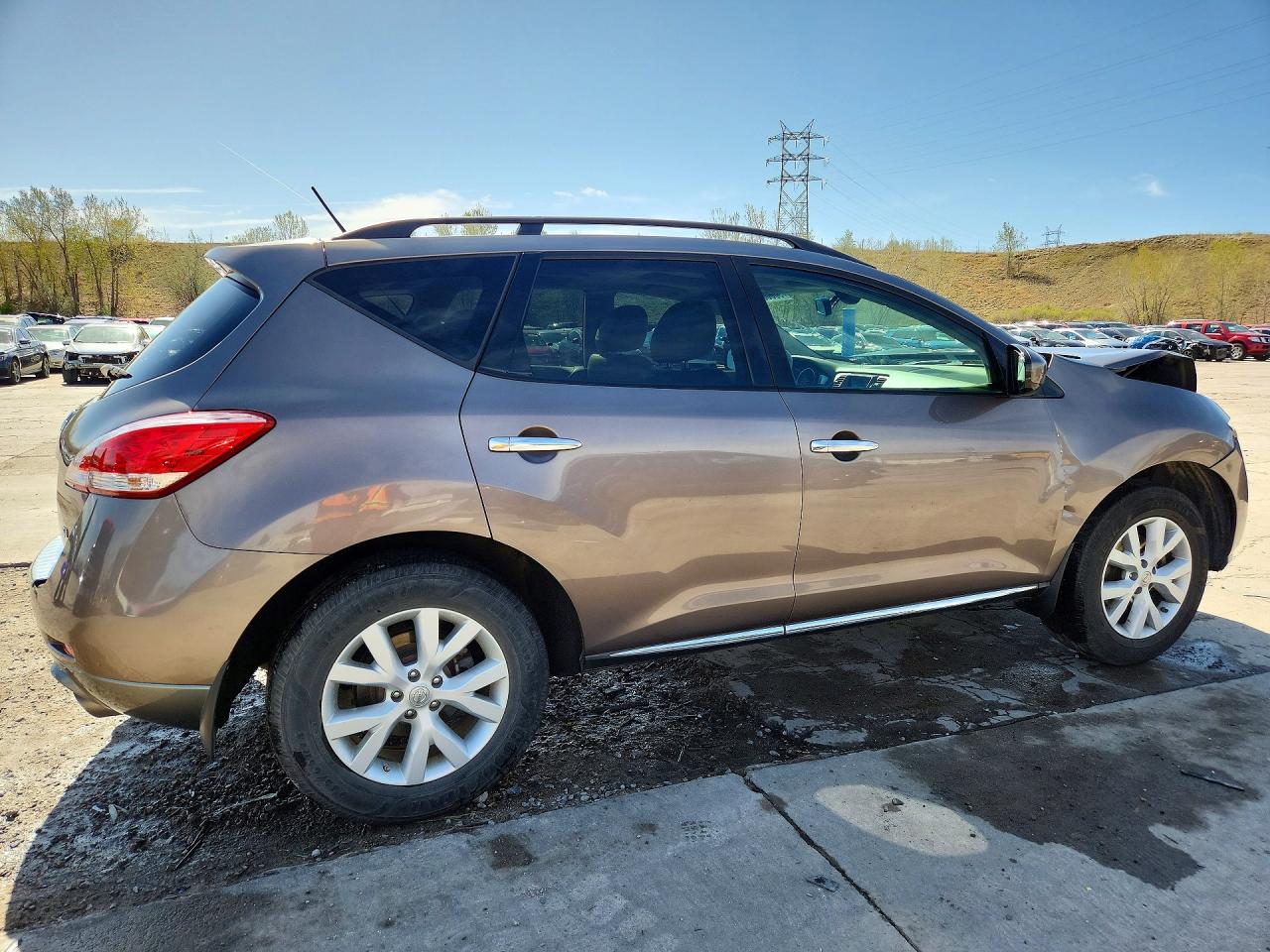 Nissan Murano S