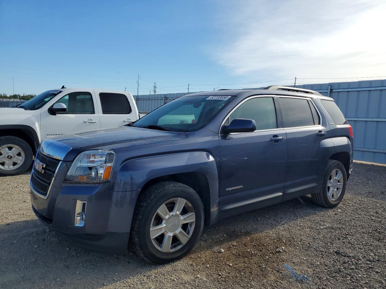 Salvage GMC Terrain Image