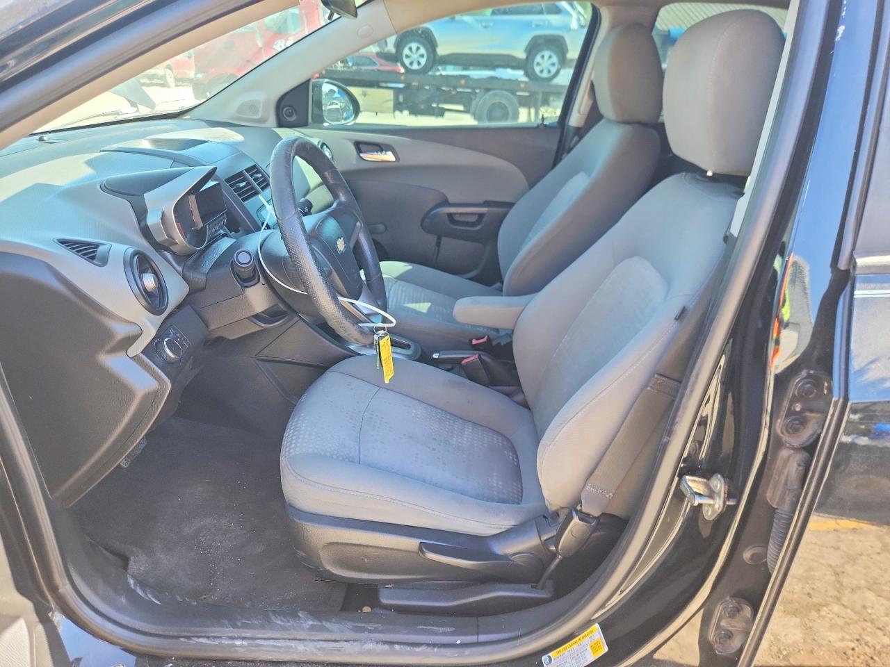 Chevrolet Sonic Ls