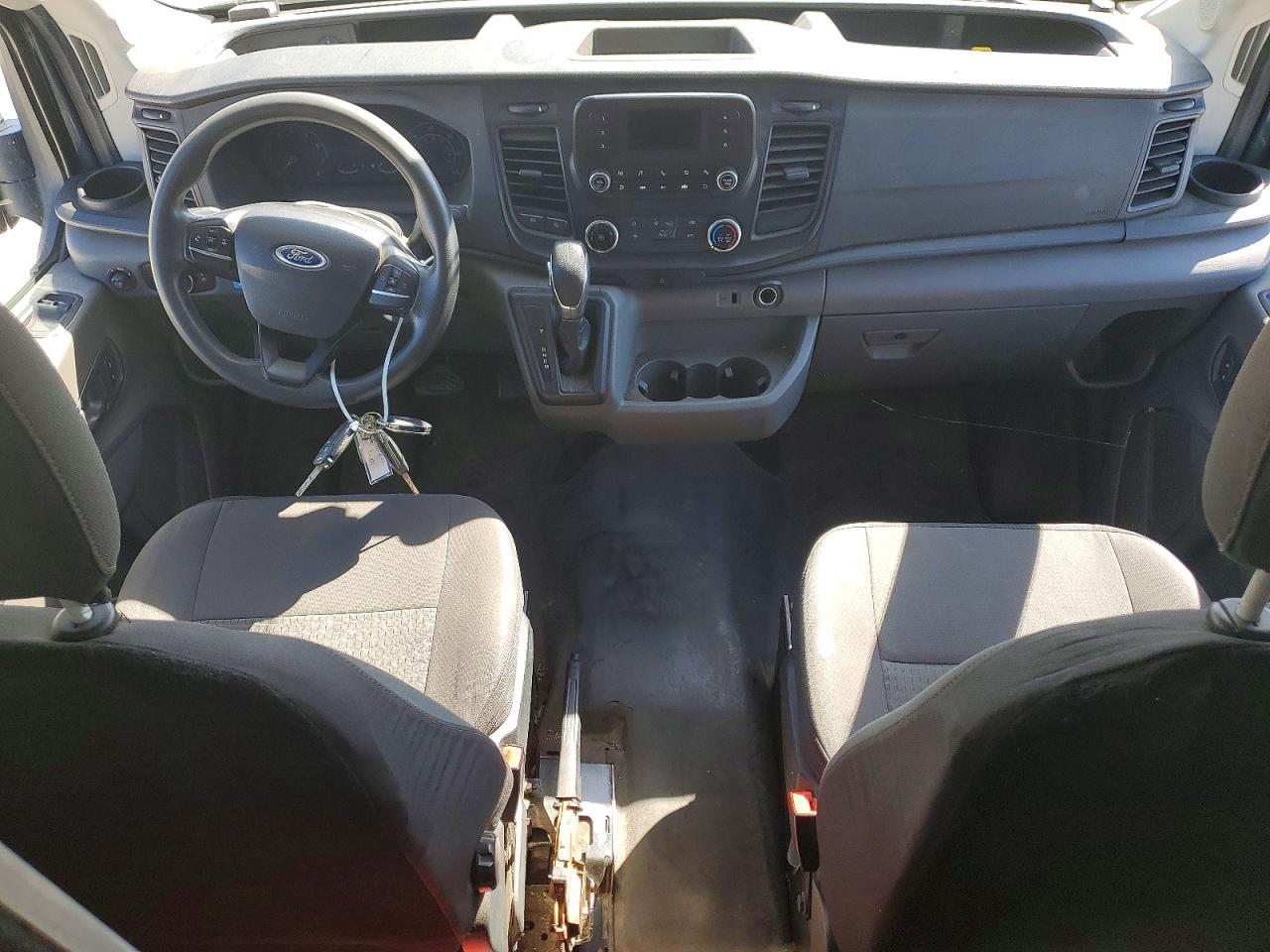 Ford Transit T-250