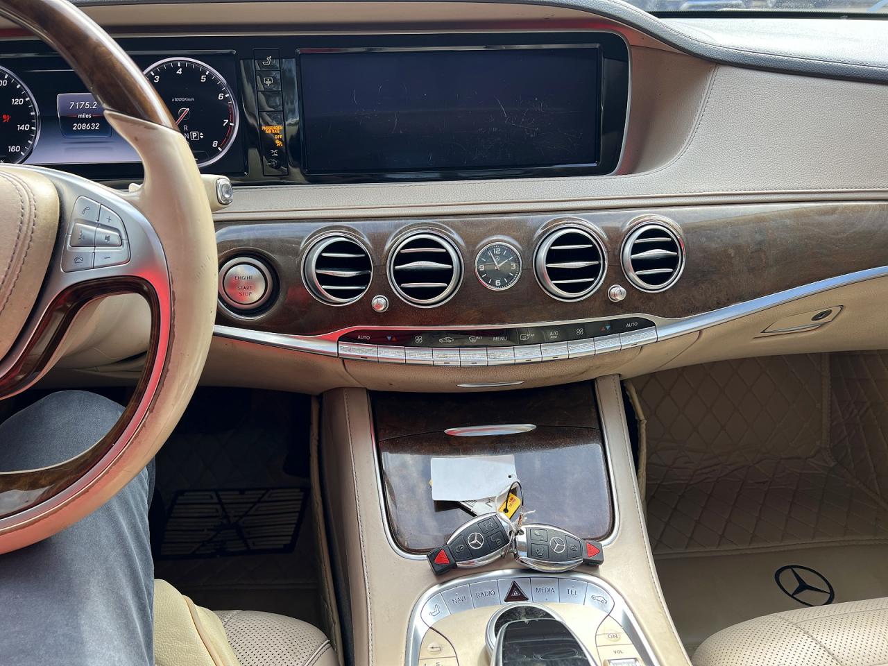 Mercedes-Benz S-Class 550 4matic