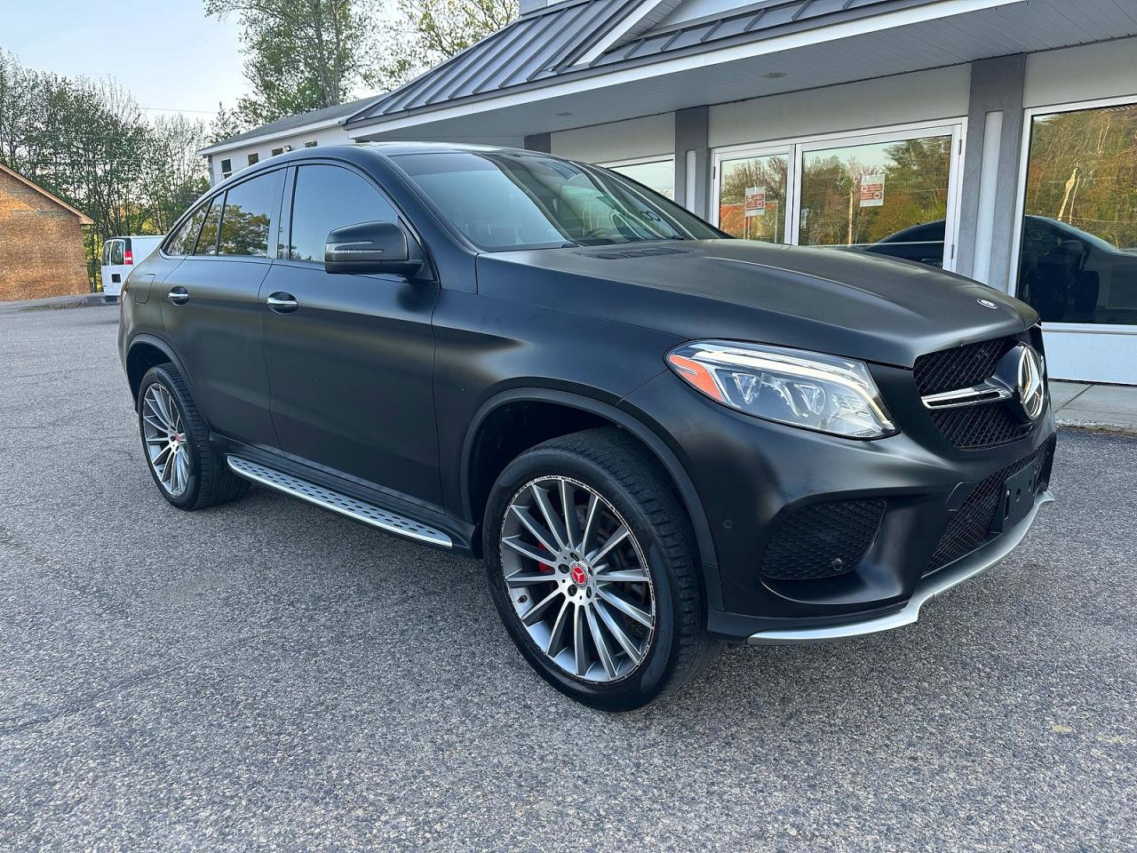 Salvage Mercedes-Benz GLE Image