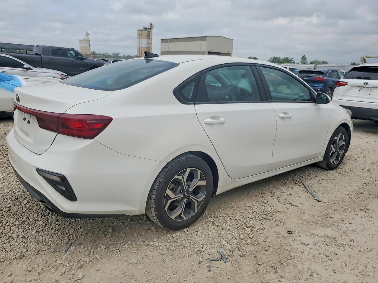 Kia Forte Lxs