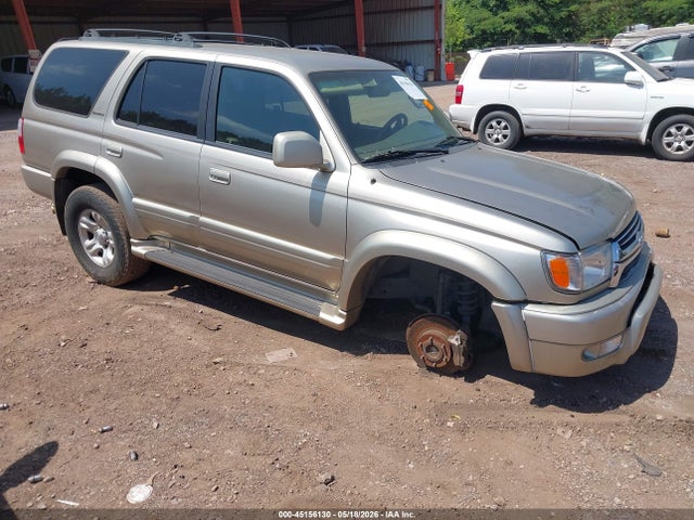 Salvage Toyota 4Runner Image