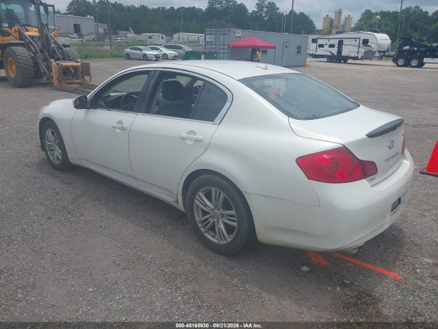 INFINITI G37 Journey