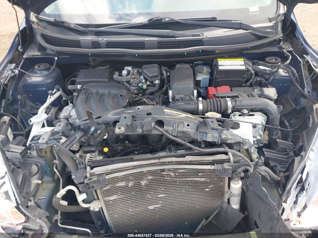 Nissan Versa 1.6 Sv