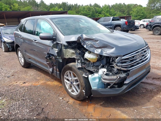 Salvage Ford Edge Image
