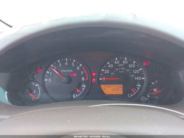Nissan Frontier Sv