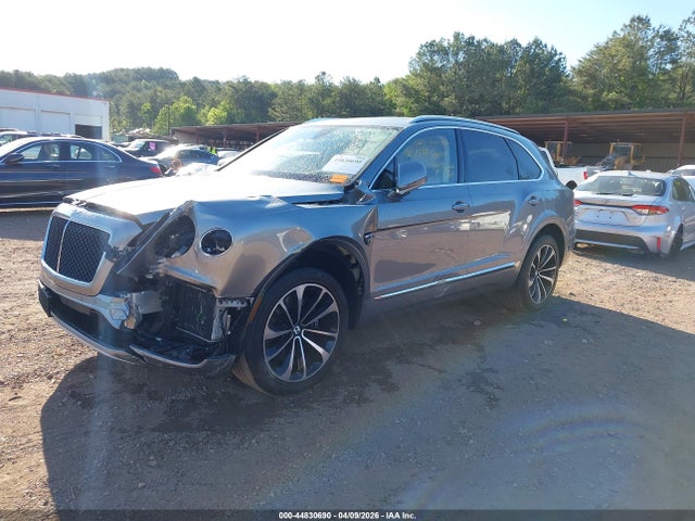 Bentley Bentayga V8