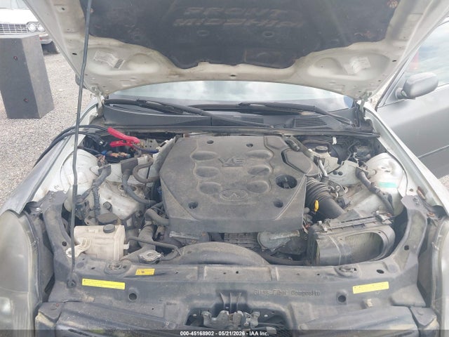 INFINITI G35 Luxury Leather