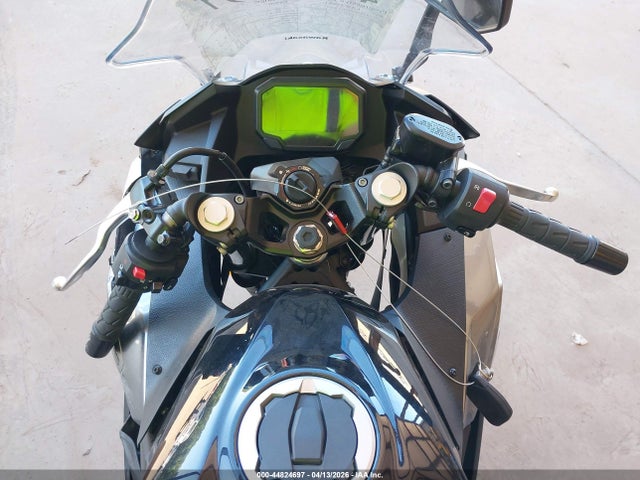 Kawasaki Ex500