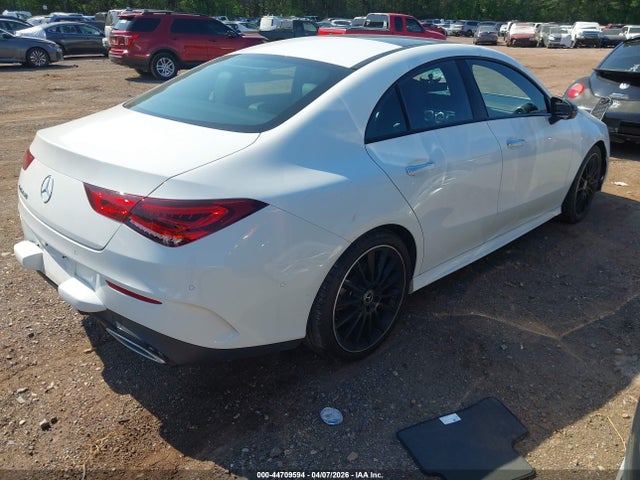 Mercedes-Benz Cla-class