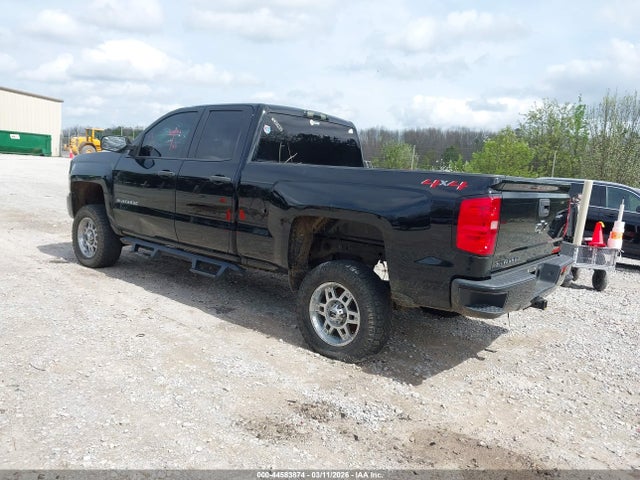 Chevrolet Silverado 1500 Custom