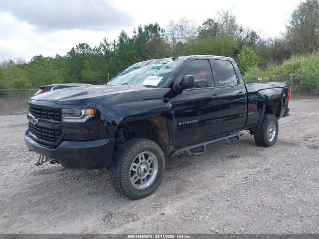 Chevrolet Silverado 1500 Custom